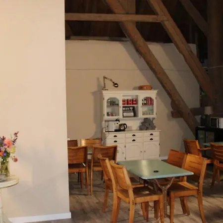 Apartmán Vakantieboerderij Huize Nuis